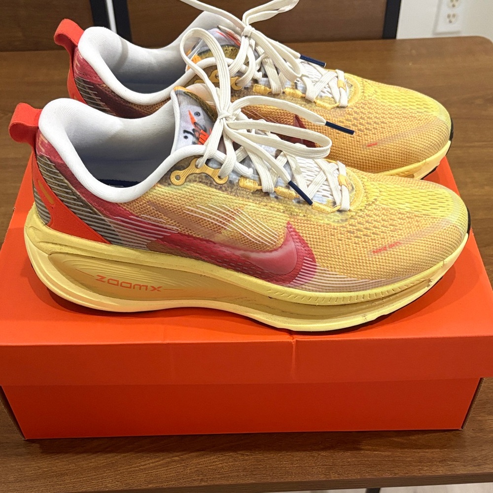 Nike Vomero 18 SE